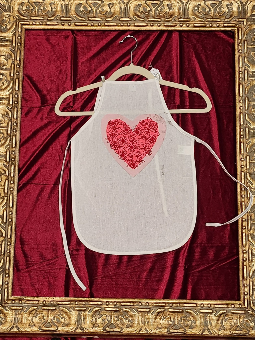 Floral Scrollwork Heart White Cotton Kids Apron