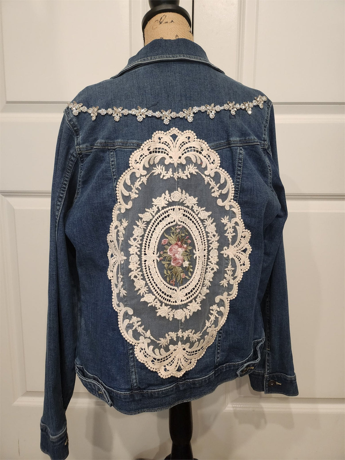 Hand-Painted Purple Floral & Vintage Lace Denim Jacket – Large