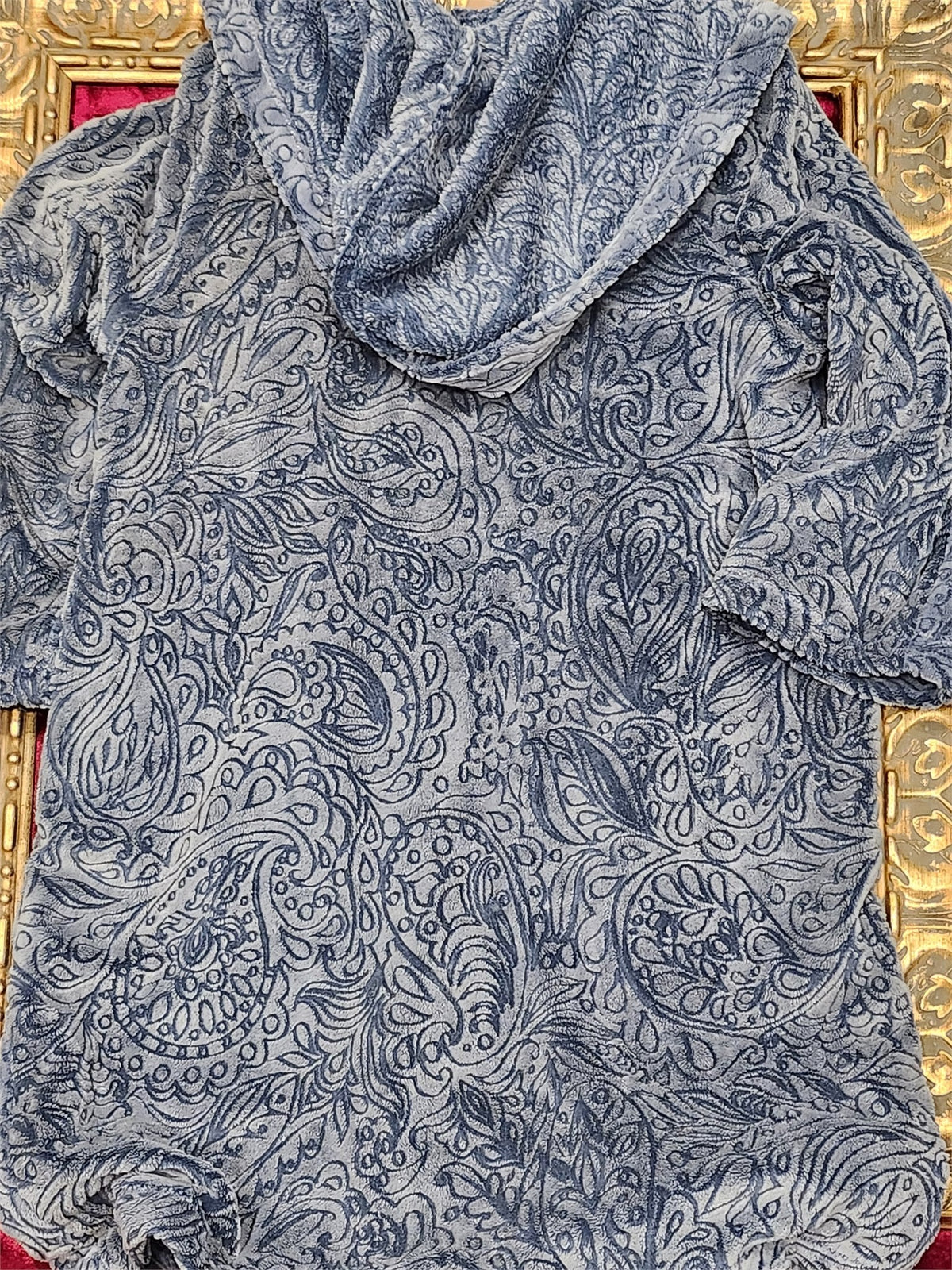 Luxurious Blue Paisley Plush Hooded Overcoat with Pockets – XL - additional view