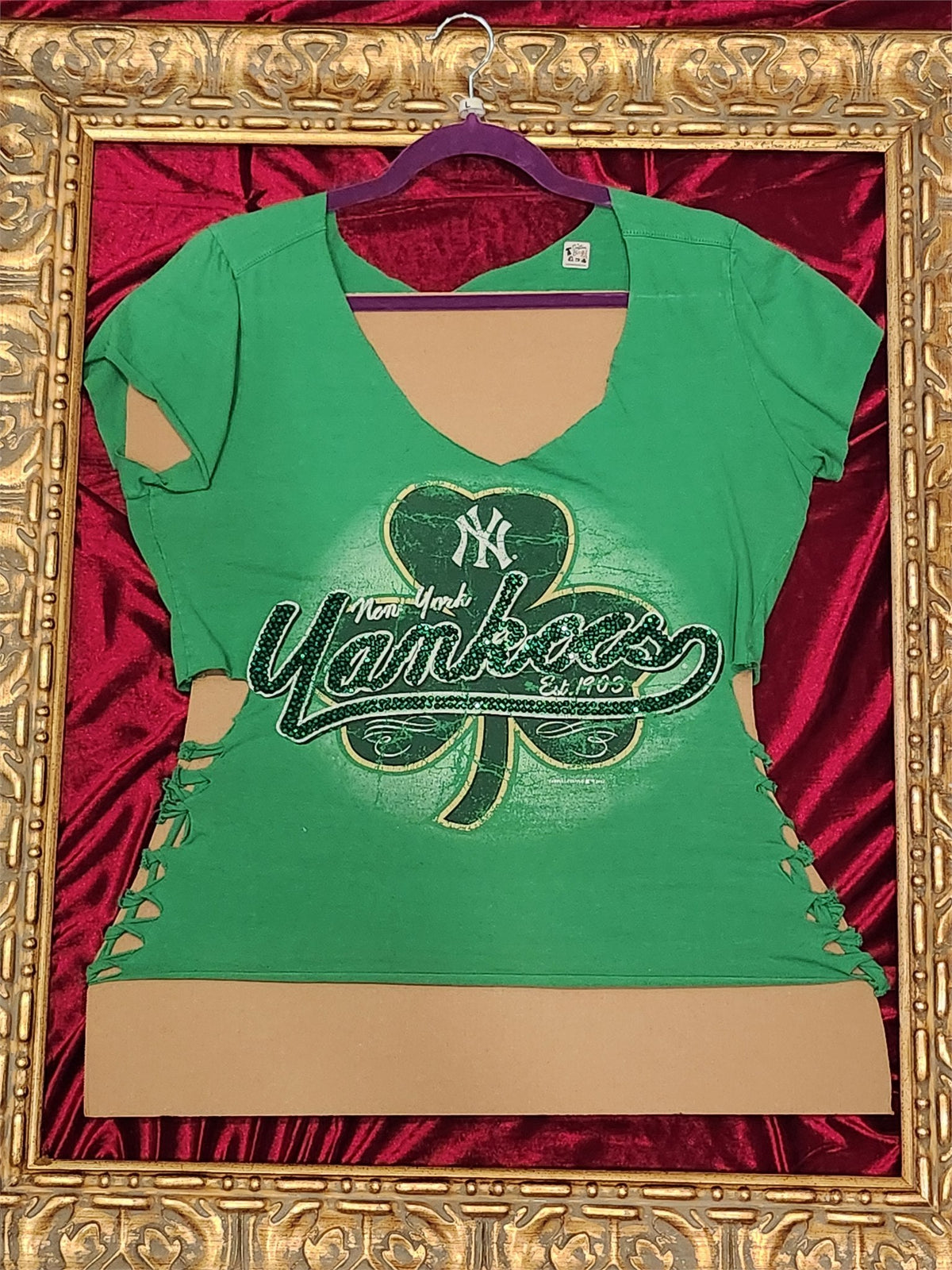 One-of-a-Kind NY Yankees Green Upcycled Shirt – Women’s Large
