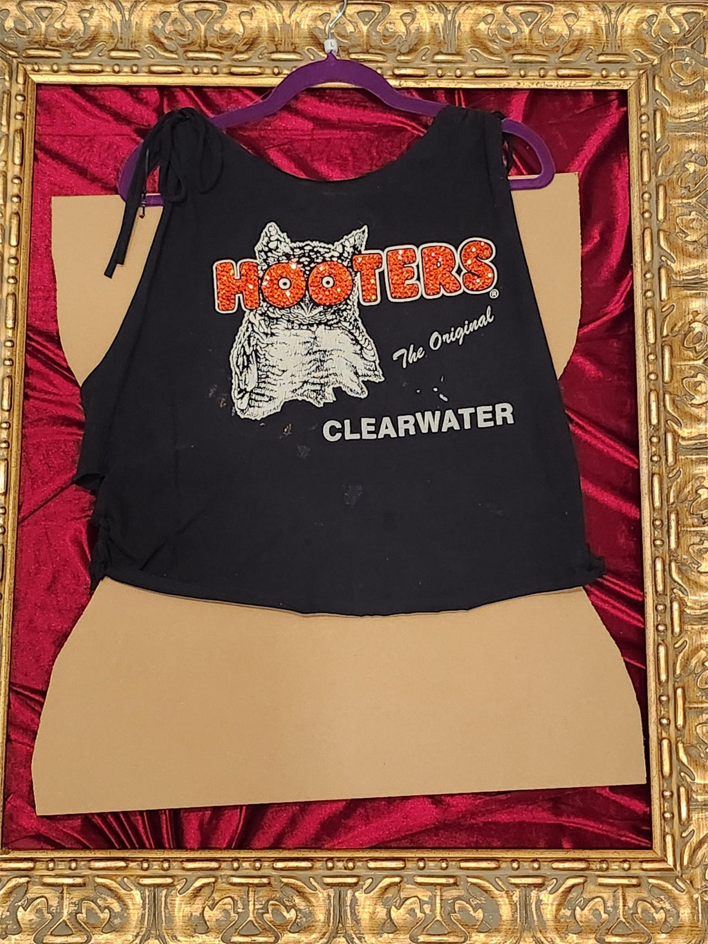 One-of-a-Kind Hooters Clearwater Upcycled Tank – Women’s Large