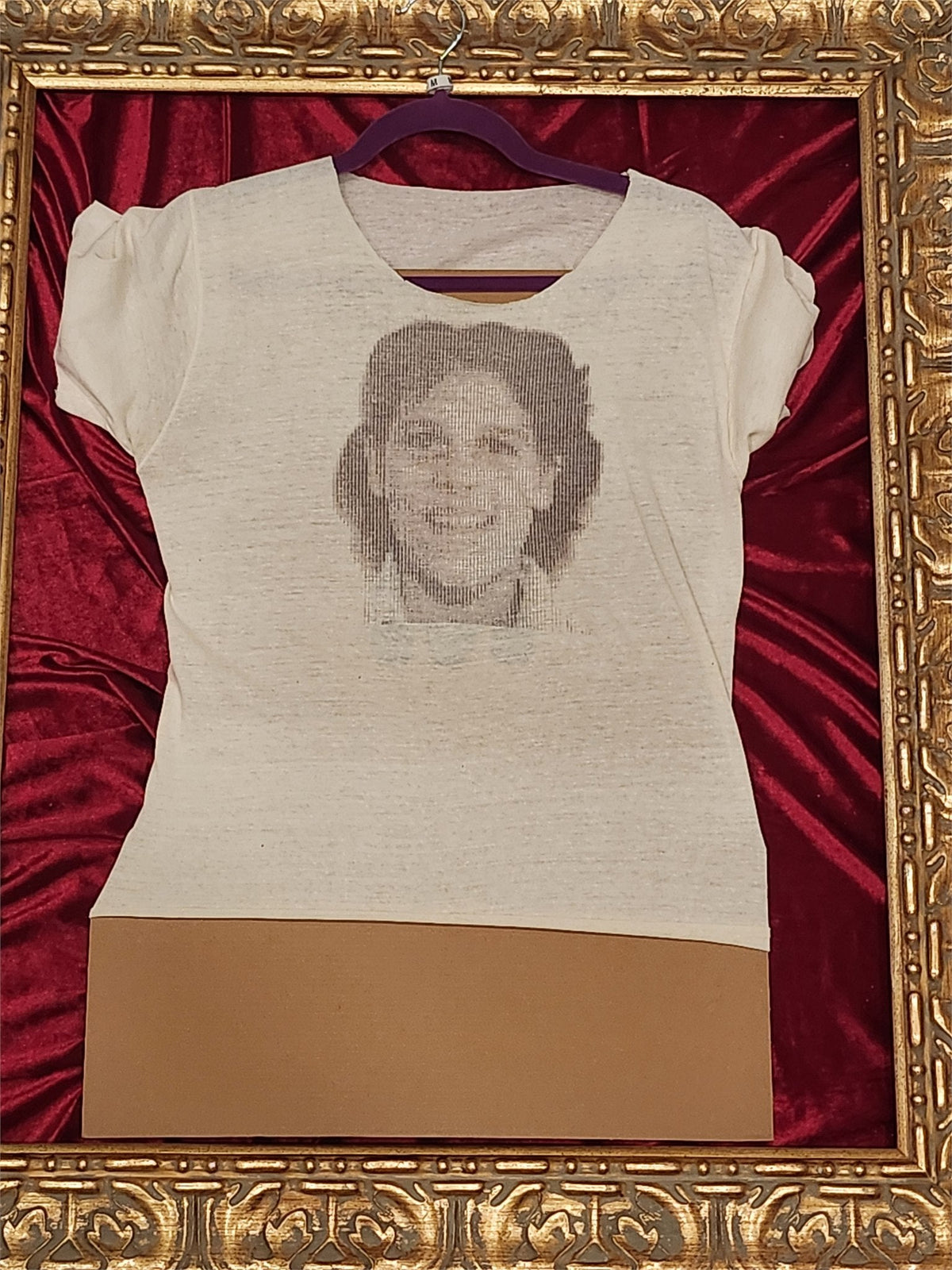 Eleven from Stranger Things – One-of-a-Kind Women’s M Reworked Shirt