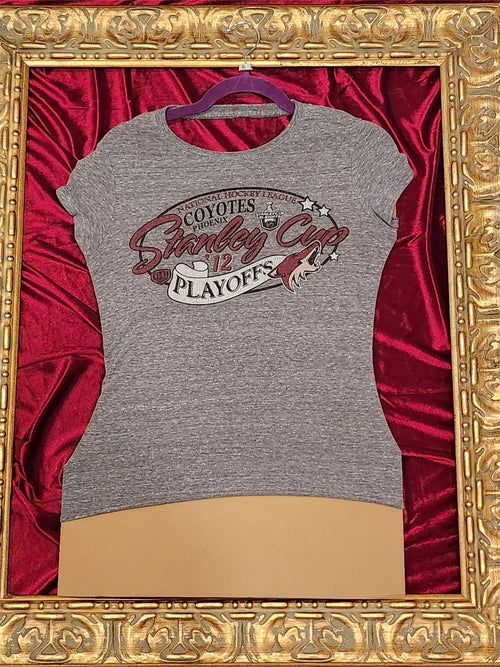 Arizona Coyote – One-of-a-Kind Women’s M Reworked Shirt