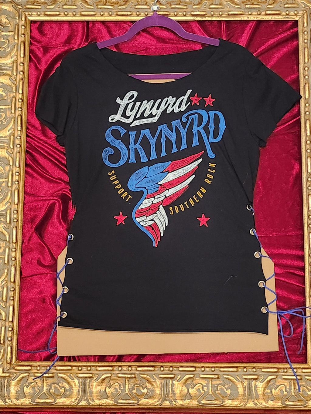 Lynyrd Skynyrd – One-of-a-Kind Women’s M Reworked Shirt
