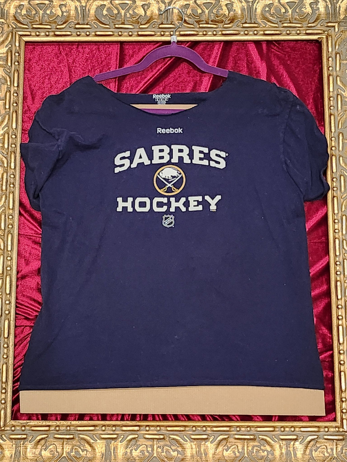 Sabres Hockey – One-of-a-Kind Women’s L Reworked Shirt