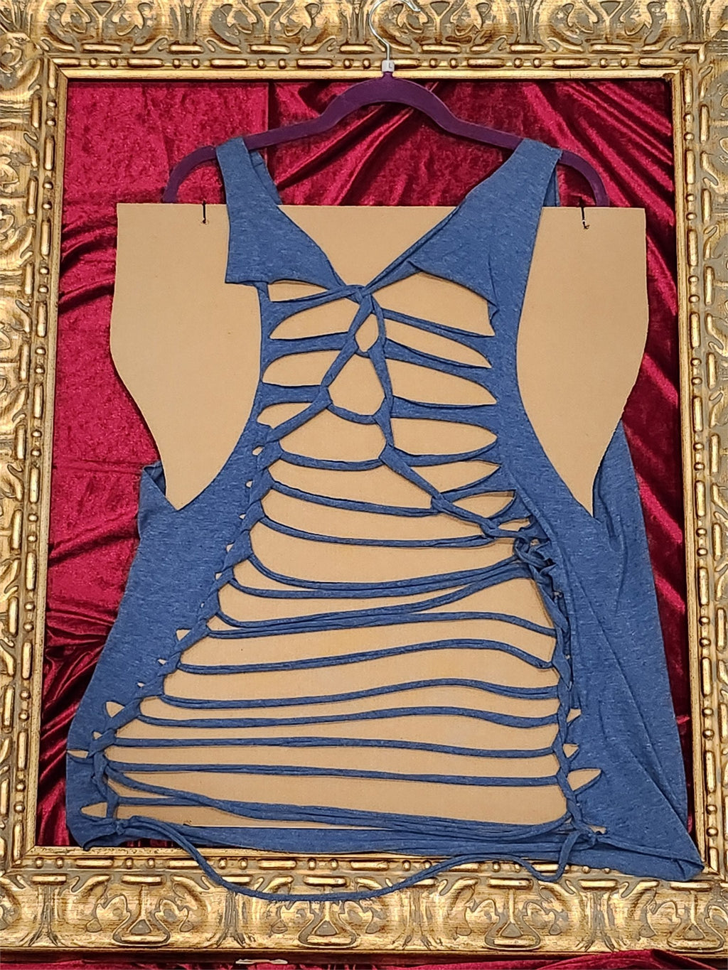 One-of-a-Kind Superman Reworked Tank – Size L - additional view