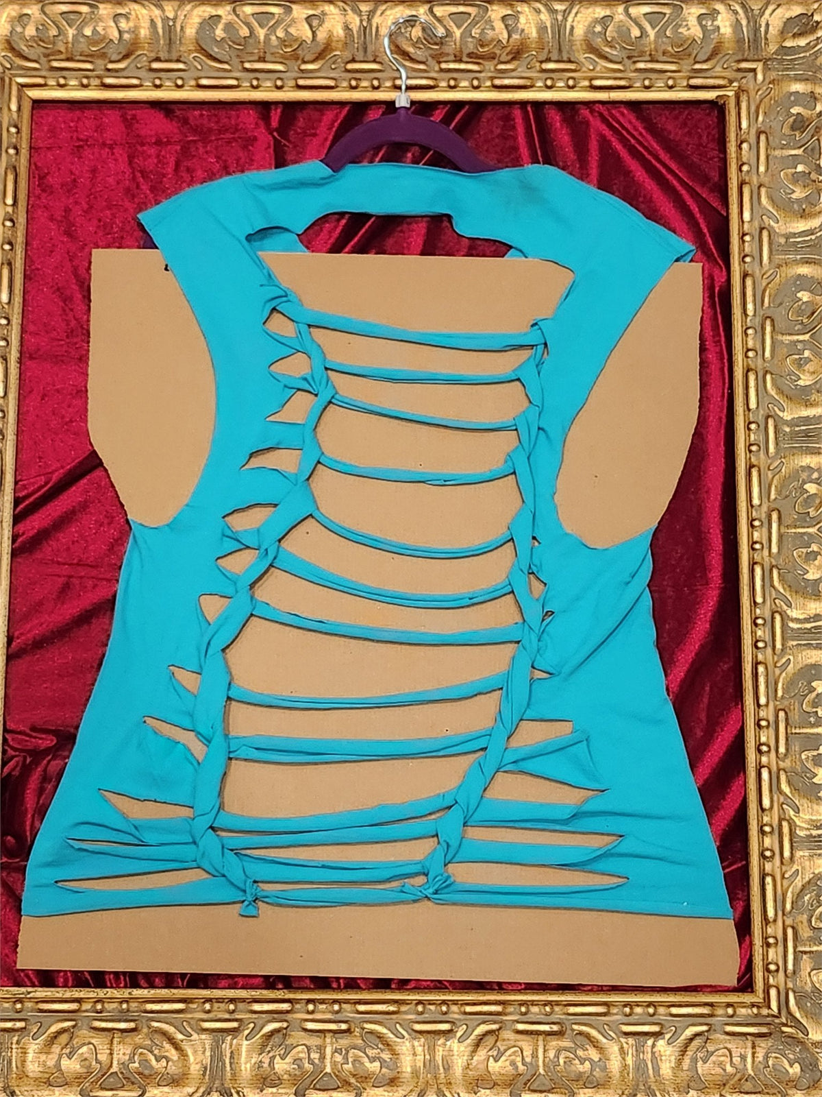 One-of-a-Kind Champion Reworked Sleeveless – Size L - additional view