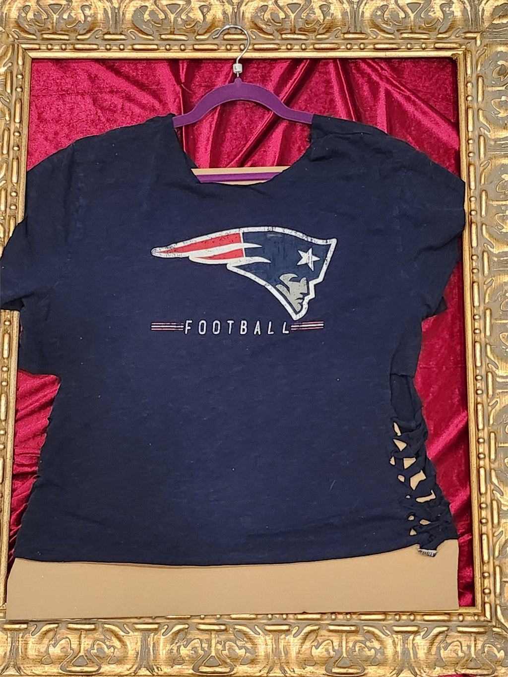 One-of-a-Kind Patriots Football Reworked Shirt – Size L