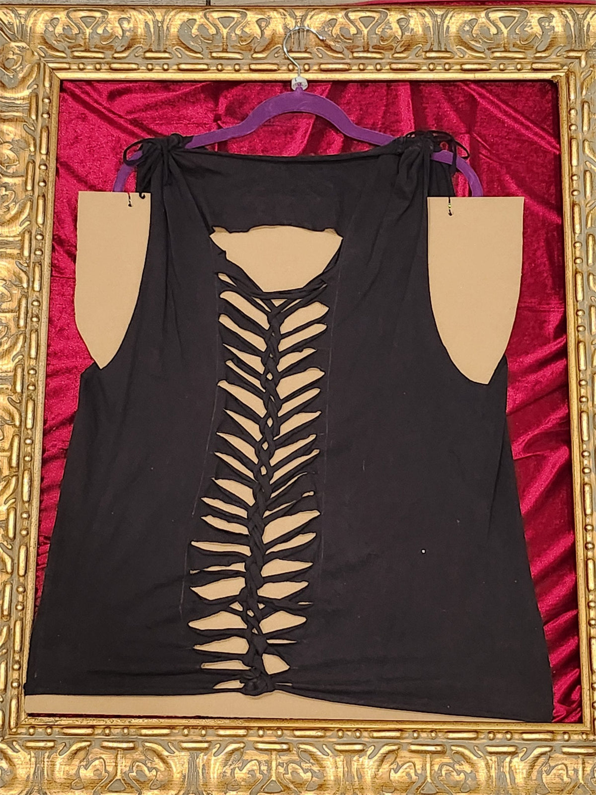 One-of-a-Kind IT Reworked Tank – Size L - additional view